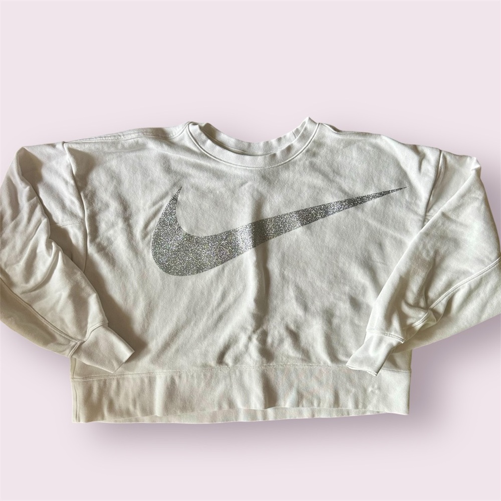 Women’s Nike Cropped White Crewneck with Glitter Logo